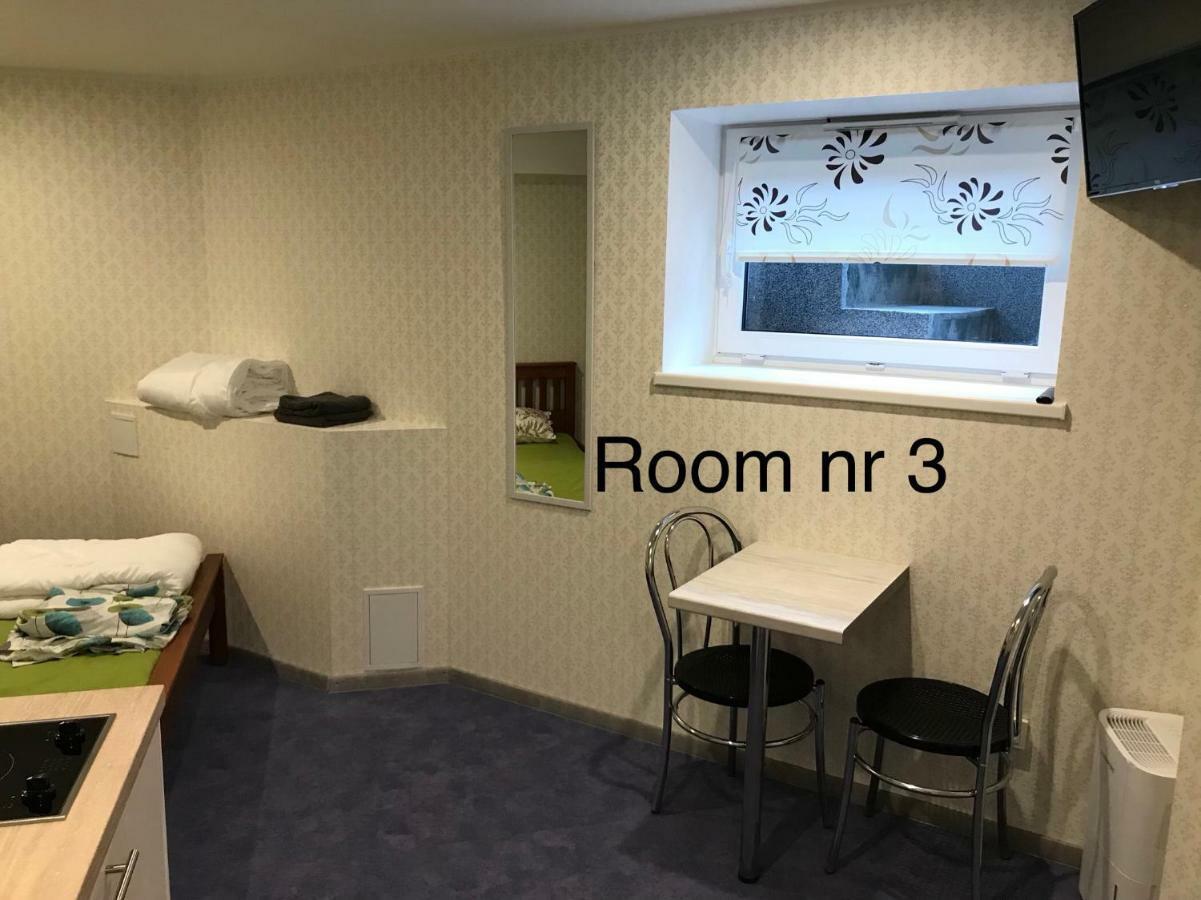 Liivalaia 40 Cozy Kitchen Studio Tallinn Ngoại thất bức ảnh