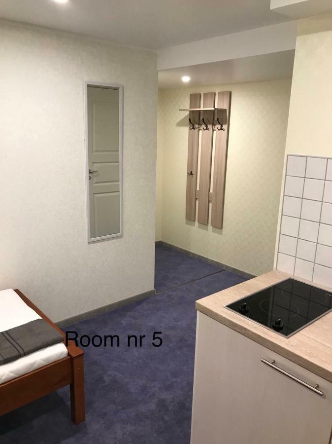 Liivalaia 40 Cozy Kitchen Studio Tallinn Ngoại thất bức ảnh