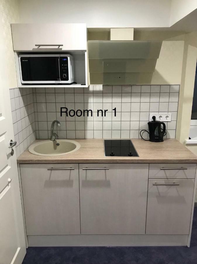 Liivalaia 40 Cozy Kitchen Studio Tallinn Ngoại thất bức ảnh