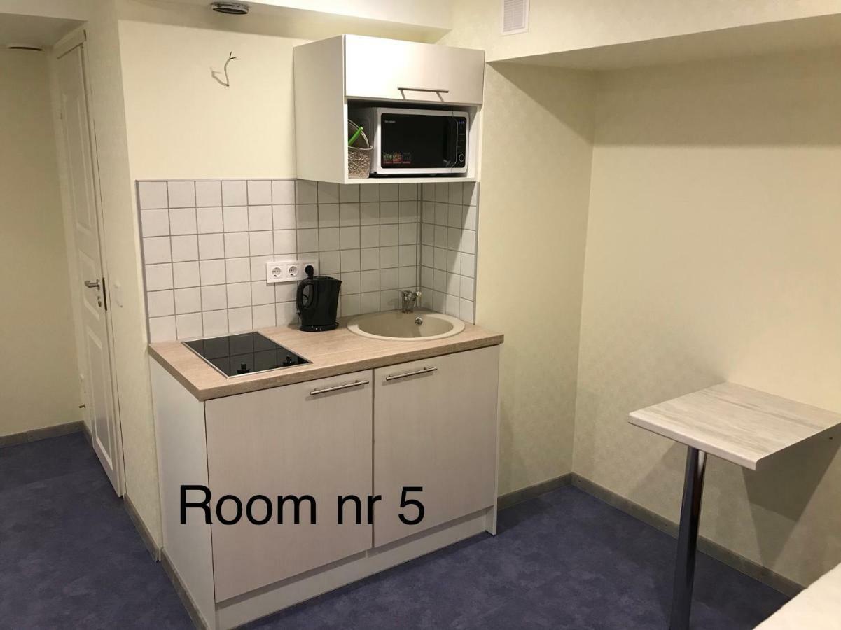Liivalaia 40 Cozy Kitchen Studio Tallinn Ngoại thất bức ảnh