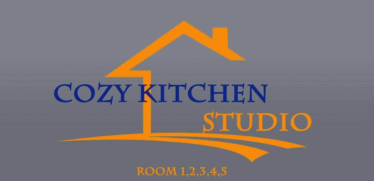 Liivalaia 40 Cozy Kitchen Studio Tallinn Ngoại thất bức ảnh